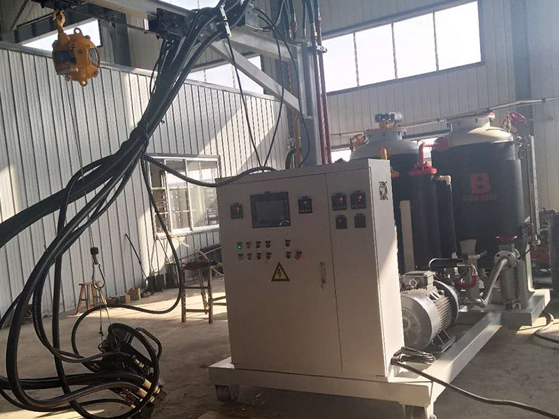 聚氨酯發(fā)泡機(jī)黑料與白料泵選擇遠(yuǎn)東KCB83.3CL磁力齒輪泵 聚氨酯發(fā)泡機(jī)黑料與白料泵選擇遠(yuǎn)東KCB83.3CL磁力齒輪泵