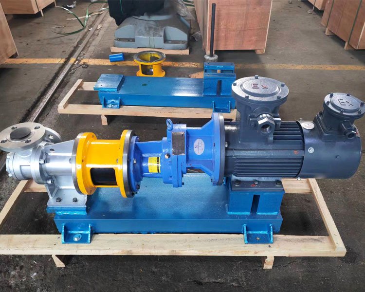 磁力驅(qū)動(dòng)內(nèi)嚙合夾套齒輪泵VYPG28/1.0不銹鋼泵 流量28m3/h 磁力驅(qū)動(dòng)內(nèi)嚙合夾套齒輪泵VYPG28/1.0不銹鋼泵 流量28m3/h